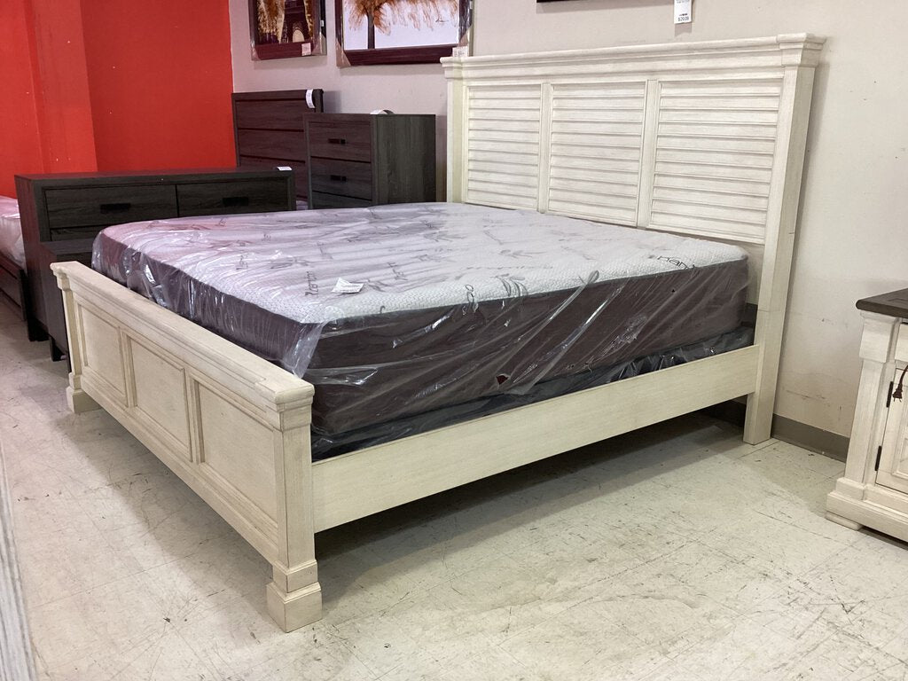 81986 - Ashley Bolanburg King Bed Frame 84x88x63