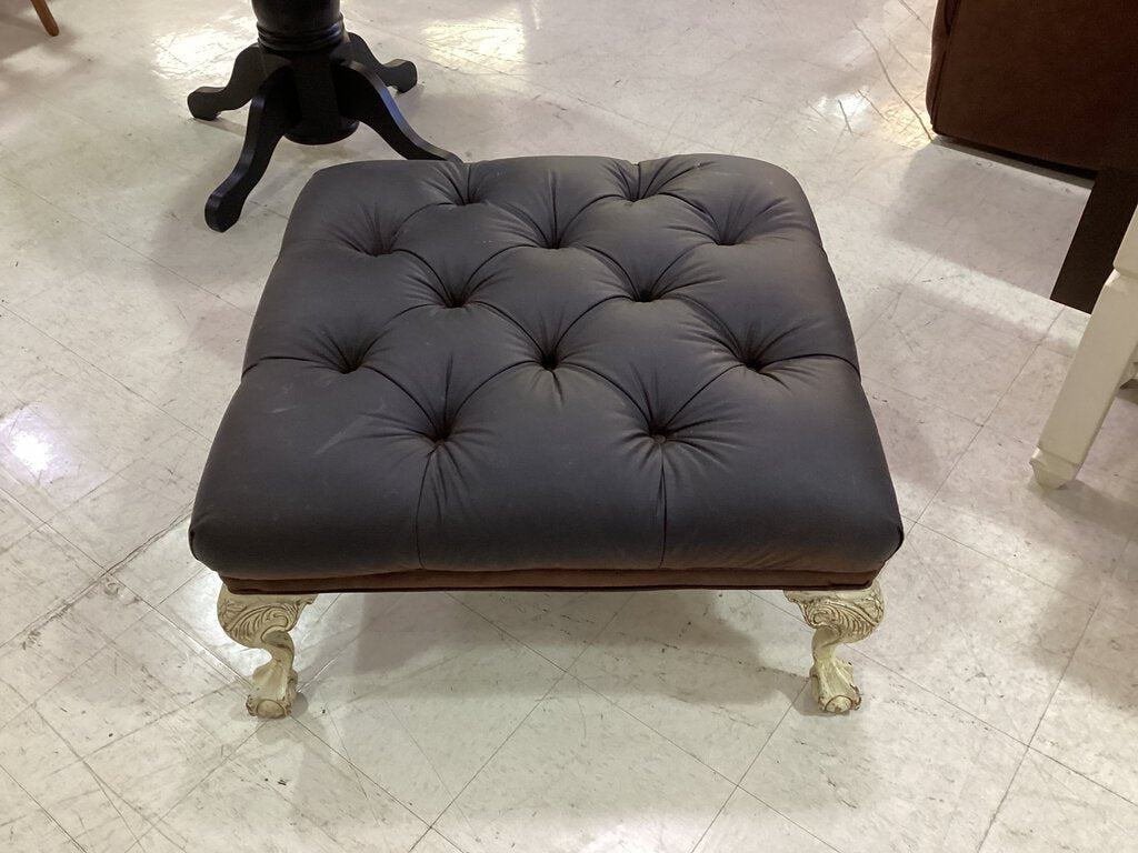 81997 - Chesterfield Ottoman 35x35x18