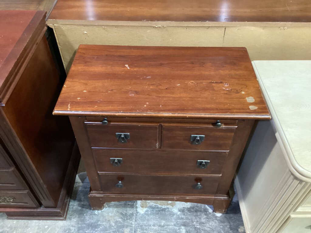 81957 - 3 Drawer Nightstand 29x17x30