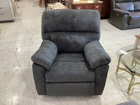 Wow Dusk NEW Recliner35x37x41 (2450)