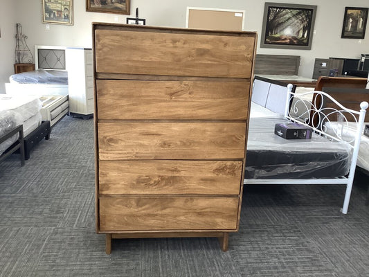 76880 - Ashley Isanti Five Drawer Chest 36x18x56