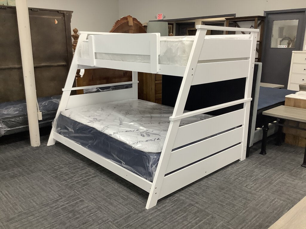 Hampton NEW Twin Full White Bunkbed 80x40x60 (234120-21-22)