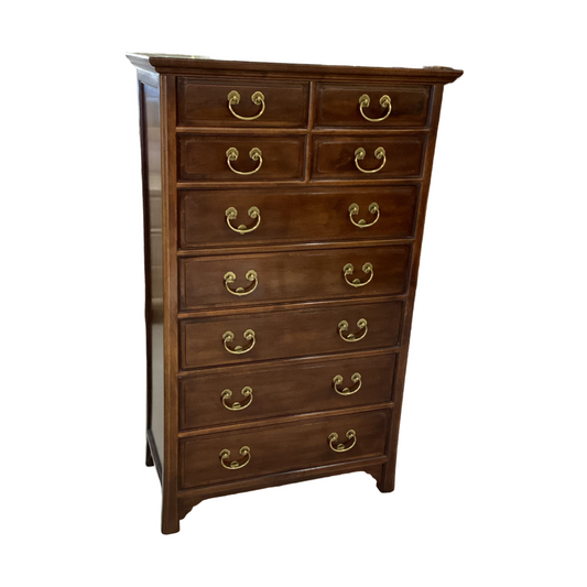 82076 - Henredon Chest 34x18x56