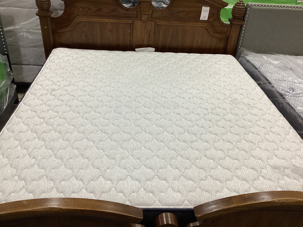 82060 - Sleepys King Mattress with Box