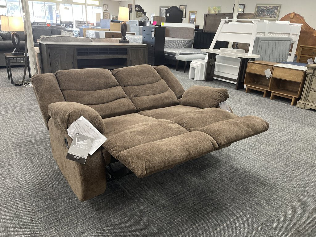 76898 - Ashley Tulen Chocolate Reclining Loveseat 60x30x40