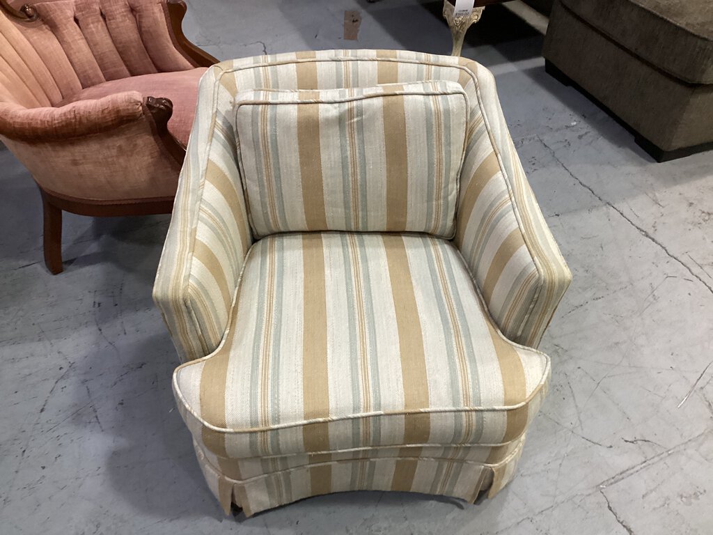 82110 - Pastel Striped Club Chair 29x28x26