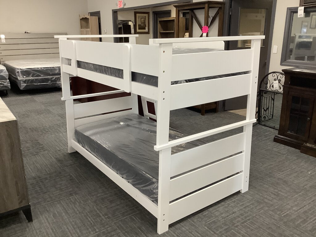 Hampton NEW Twin/Twin White Bunkbed 80x48x58 (234110-11-12)