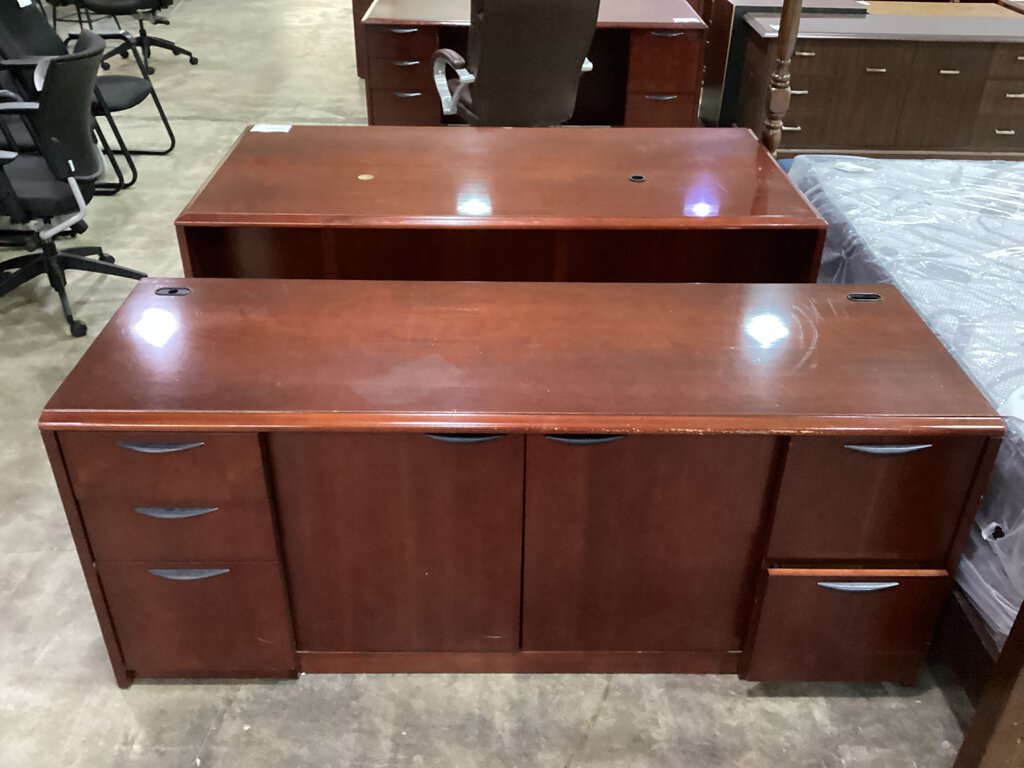 82102 - Cherry Credenza 72x24x29