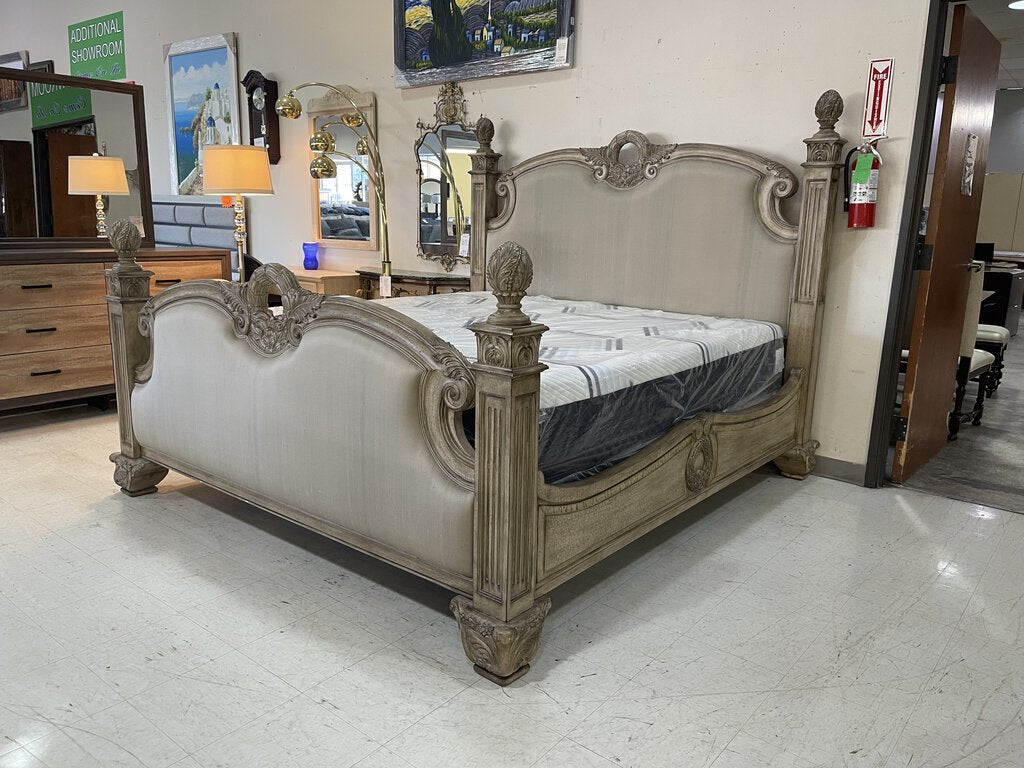 82107 - Homelegance Orleans II King Bed Frame 86x95x70