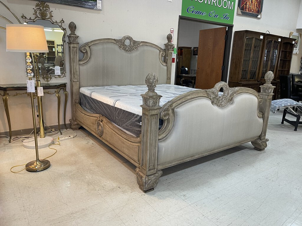 82107 - Homelegance Orleans II King Bed Frame 86x95x70