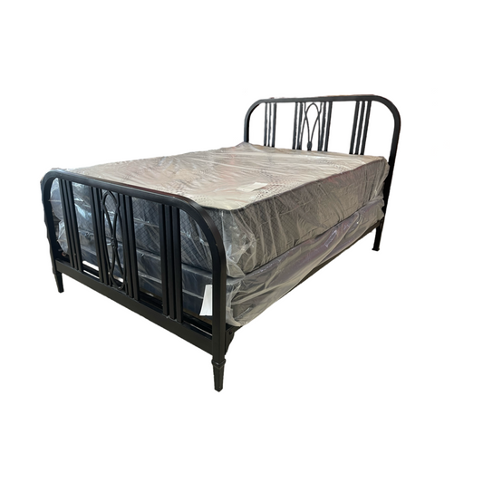 82106 - Black Metal Full Size Bed Frame 54x80x46