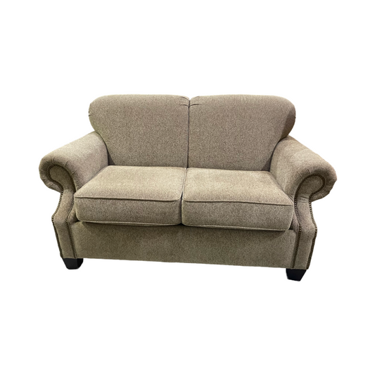 82146 - Mushroom Loveseat 63x36x36