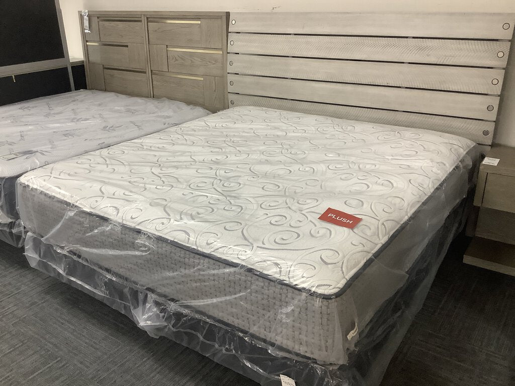 76923 - Ashley MT Rogers Plush King Mattress