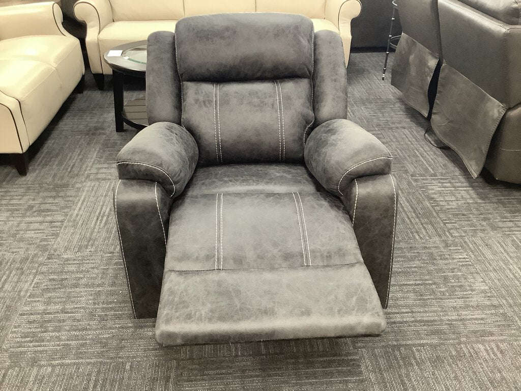 Lucca Gray NEW Glider Recliner 35x31x40 (679022)