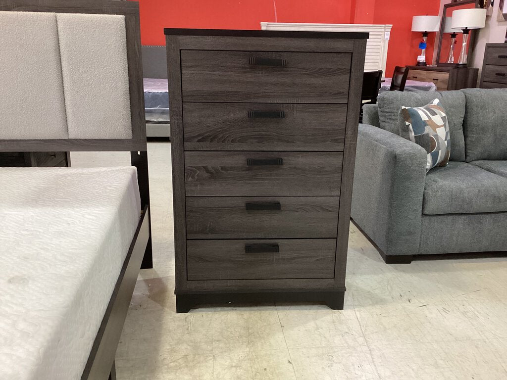 Jamestown NEW Chest 31x16x49 (142096)