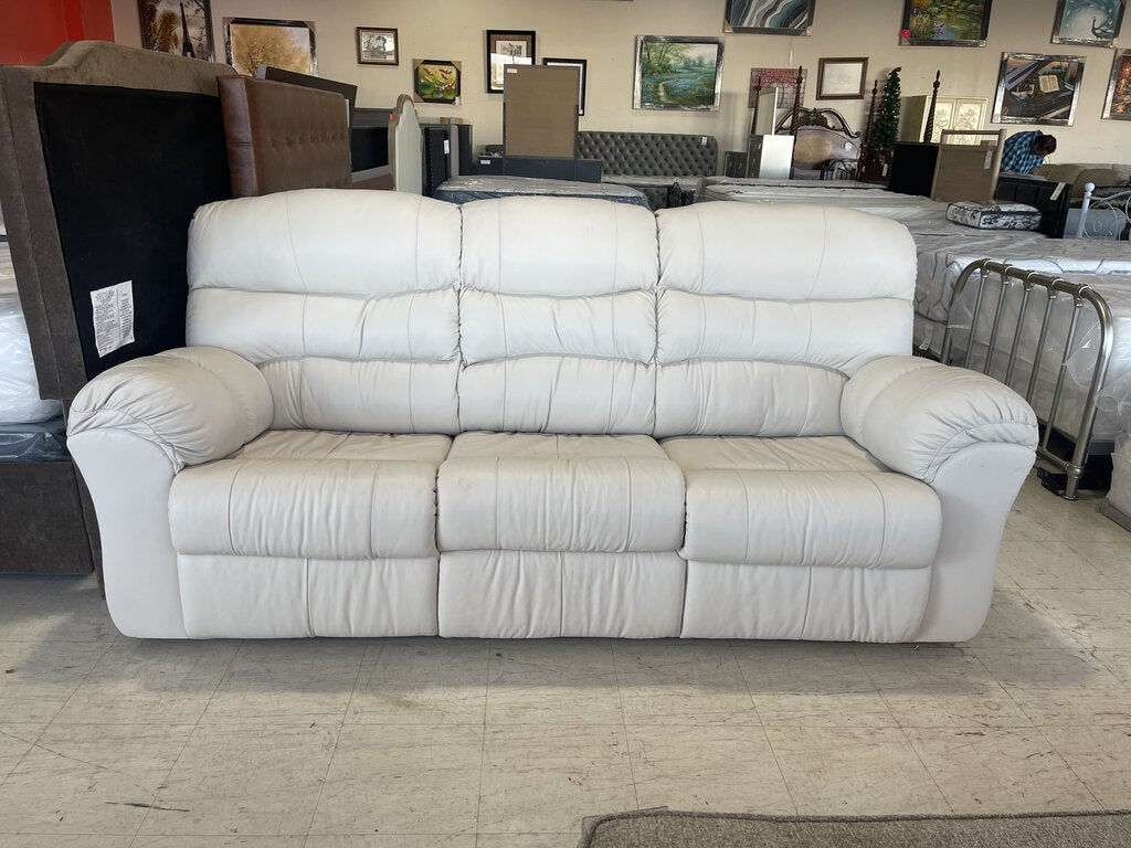 82231 - Palliser White Sleeper Sofa 84x36x40