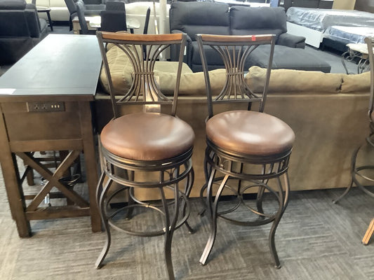 82210 - Pair of Swivel Barstools 18x29-44