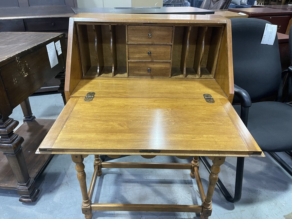 82224 - Ethan Allen Maple Secretary Desk 27x15x29