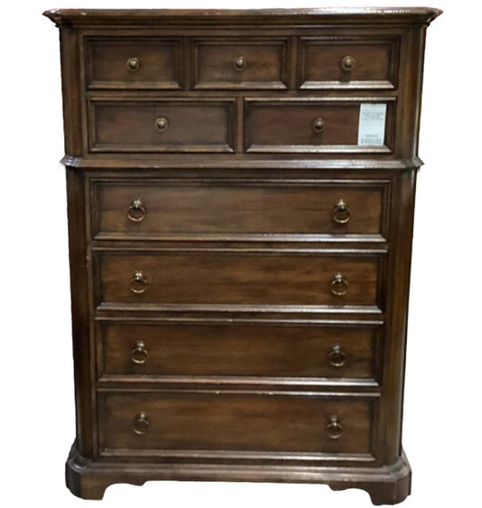 82245 - 6 Drawer Thomasville Chest 47x20x64