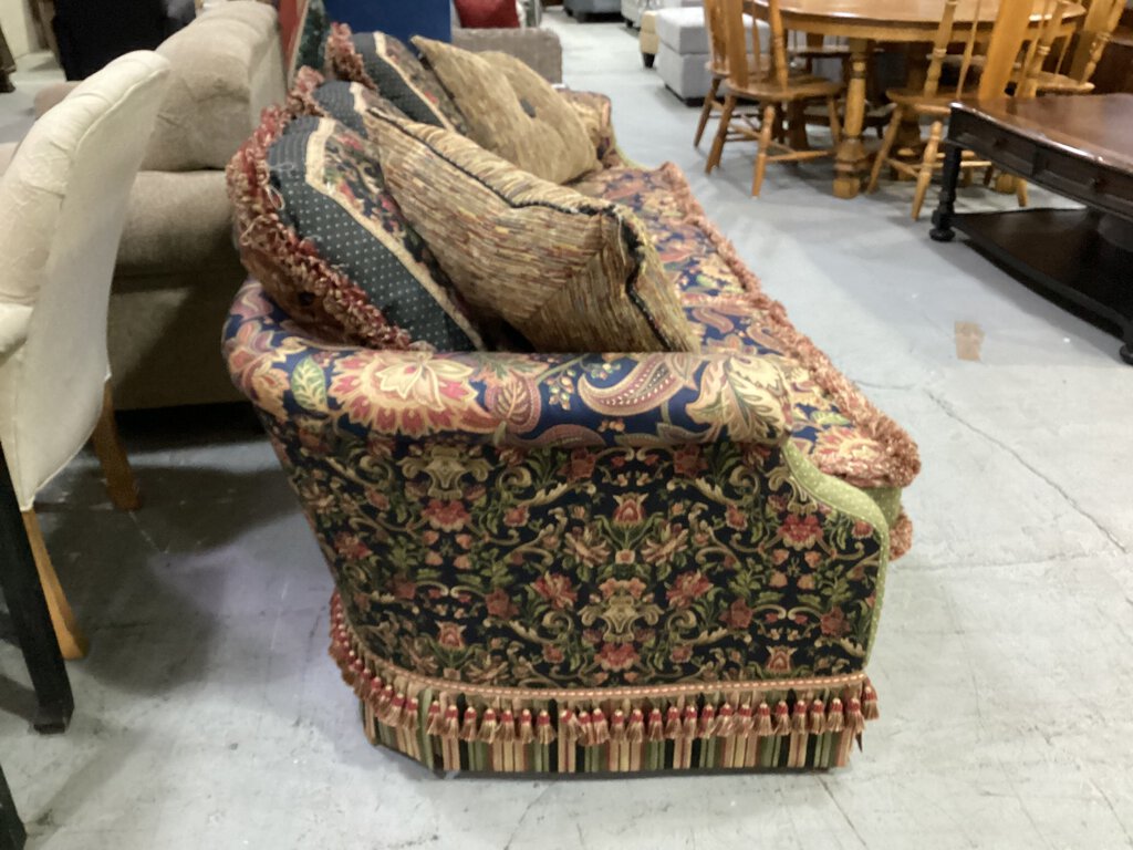 82273 - Custom Paisley Multi-Color Sofa 80x38x27