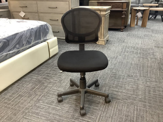 81815 - Black Office Chair 18x19x35