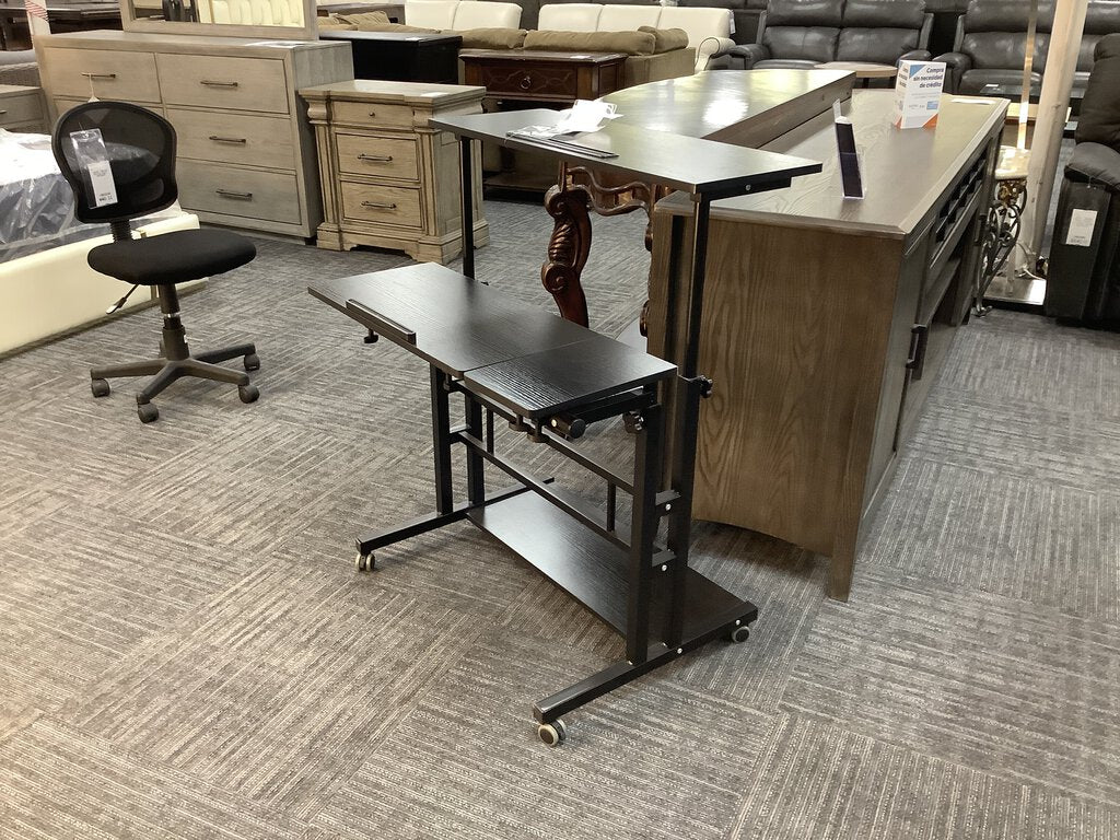 82150 - Metal Base Adjustable Standing Desk 32x26x41