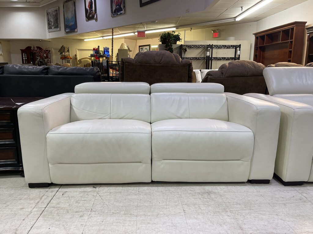 82300- Z Gallerie Verona Leather Reclining 2pc Sofa 78x40x26