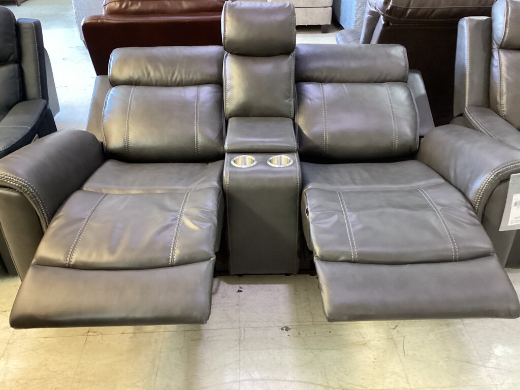 Verona Gray NEW Power Motion Loveseat 74x36x42 (676091)