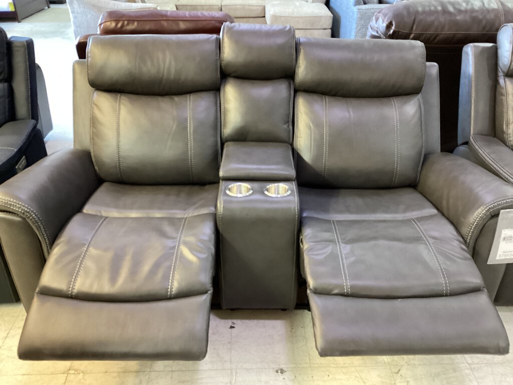 Verona Gray NEW Power Motion Loveseat 74x36x42 (676091)