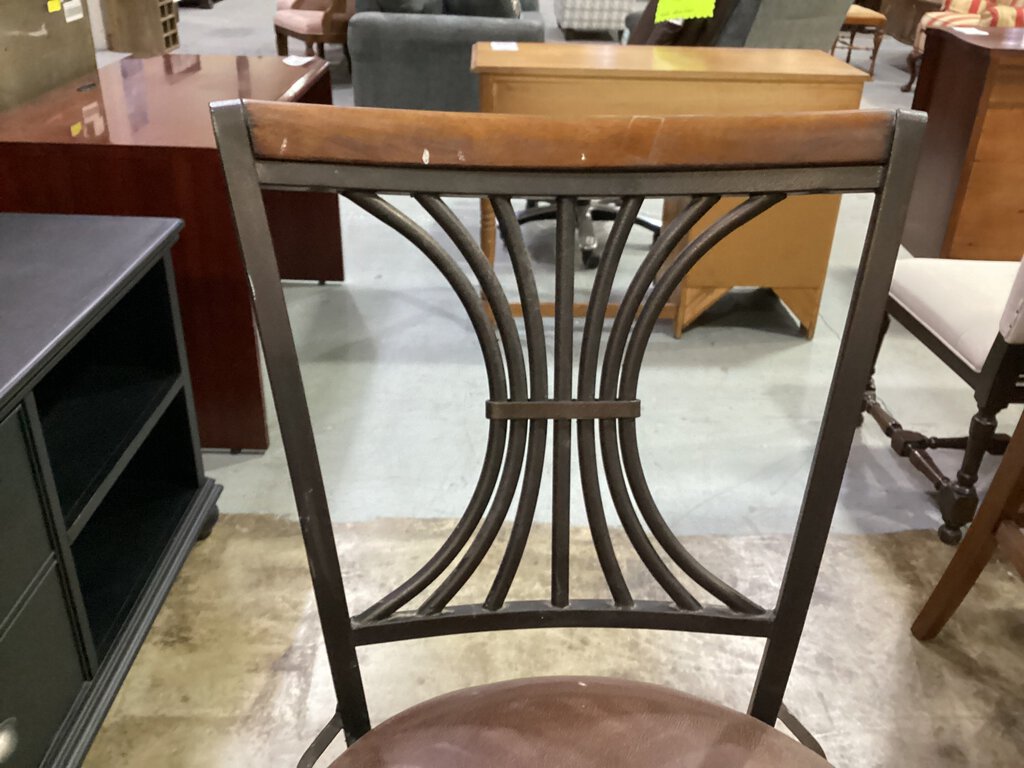 82426 - Bar Stool 17x18x44