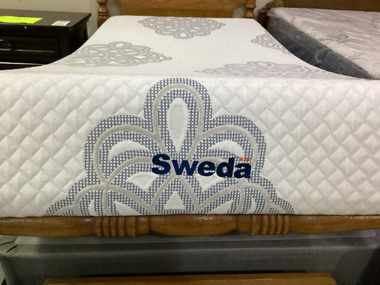 82417 - Sweda Memory Foam Twin Mattress w/Box