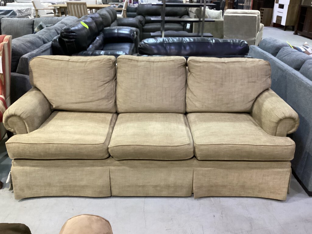 82450 - Henredon Sofa 89x38x35