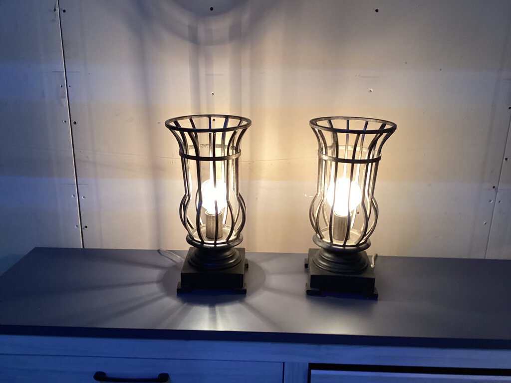 82567 - Pair of Metal Accent Table Lamps 16"