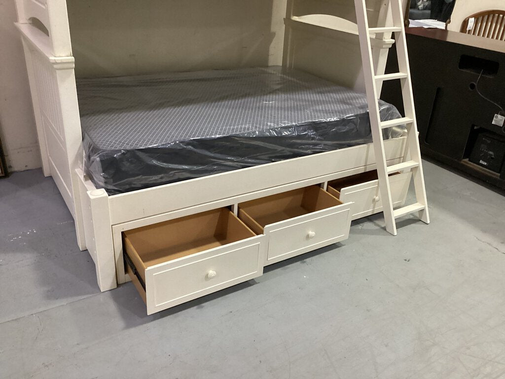 82563 - Legacy Classic White Bunk Bed w/Storage 81x58x78