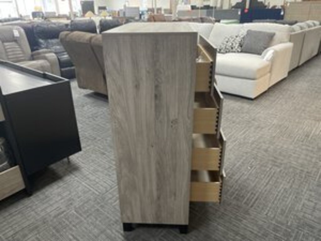 Oakdale NEW Chest 32x16x47 (124096)