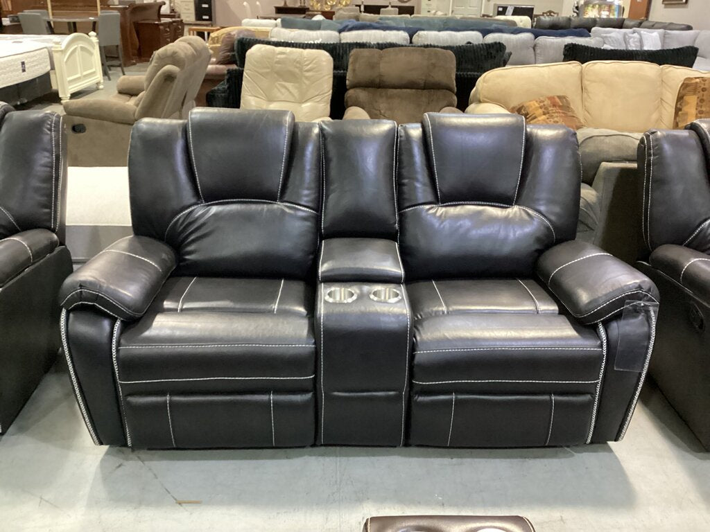 Granada NEW Black Reclining Loveseat w/Console x30x38 (606241)