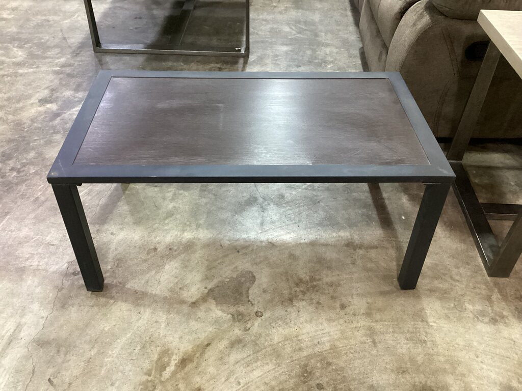 83234 Indoor Outdoor Coffee Table 37x21x17