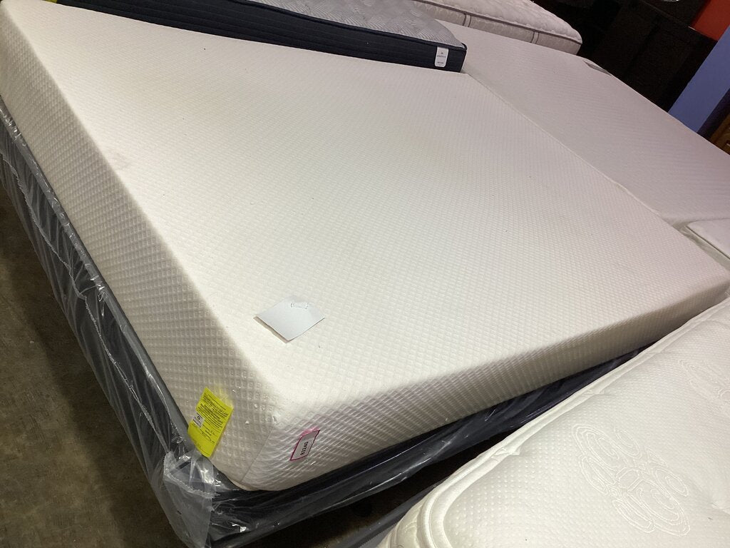 83240 10" Visco Queen Mattress