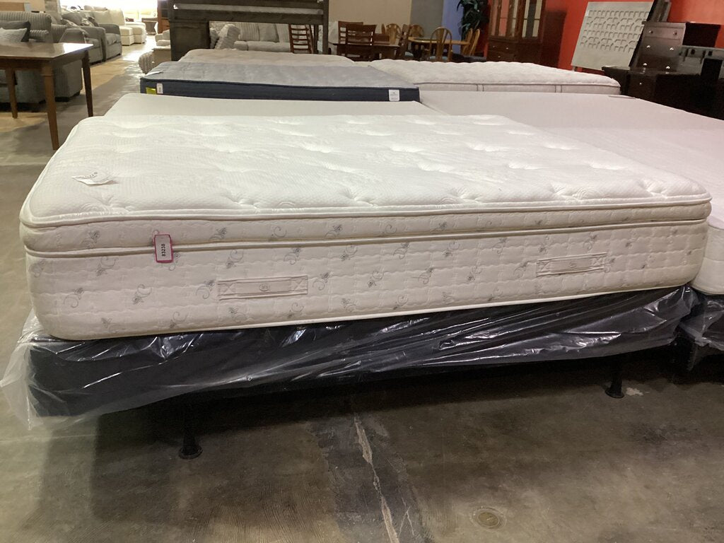 83238 Serta Perfect Day Queen Mattress