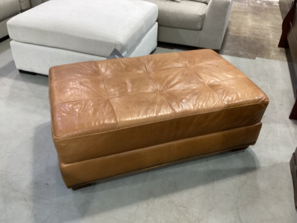 83322 USA Leather Glove Saddle Ottoman 50x30x16