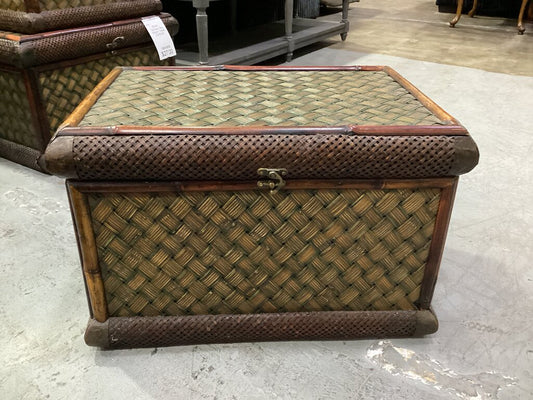 83348 - Cerulean Bay Wicker Chest 22x15x14