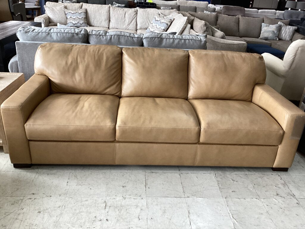83383 - Simon Li Everest Beige Sofa 70x46x36