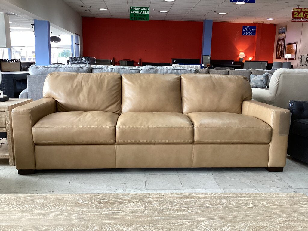 83383 - Simon Li Everest Beige Sofa 70x46x36