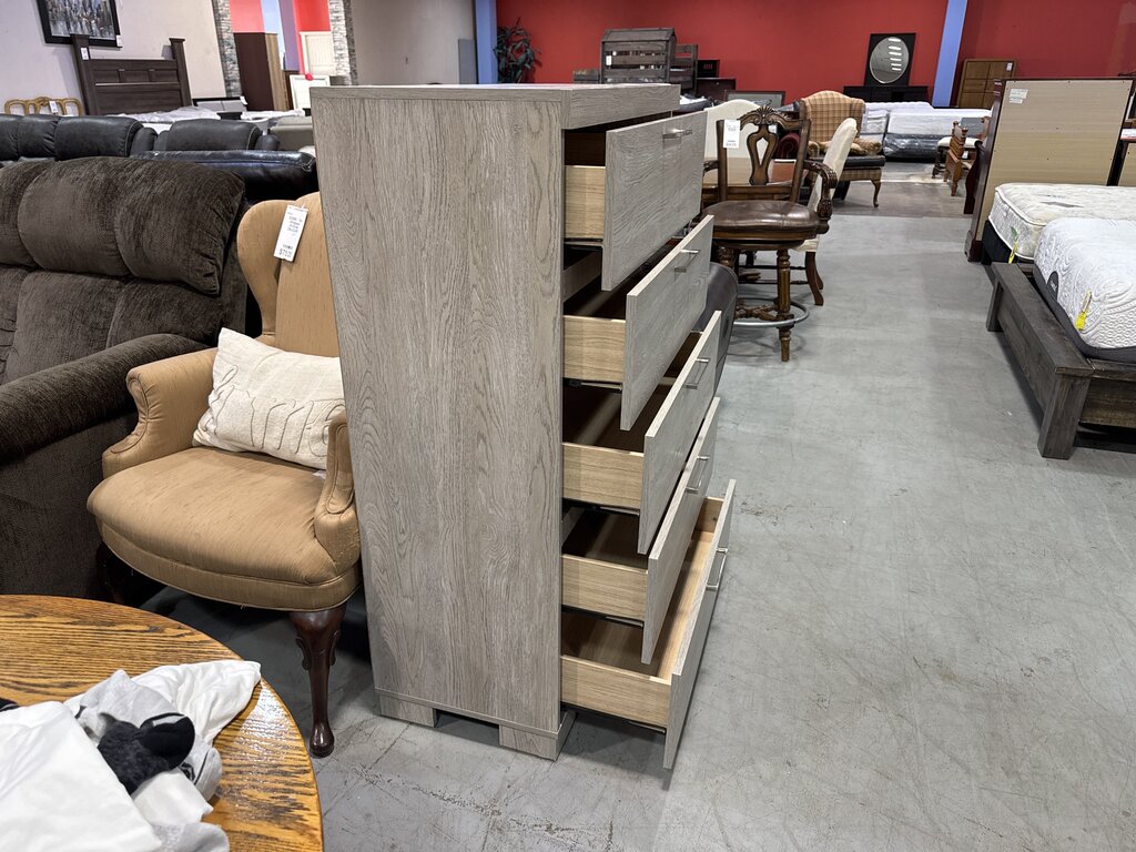 83524 - Five Drawer Chest 30x12x61