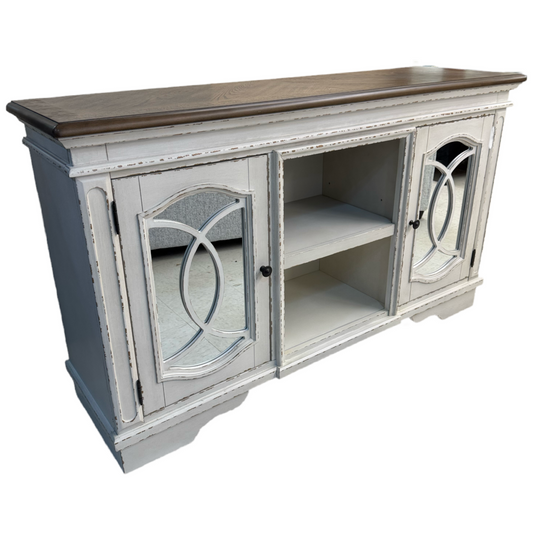 83515 - Ashley Realyn TV Stand 62x18x36