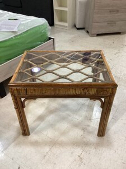 83596 -Pier 1 Bamboo Accent End Table 28x20x23
