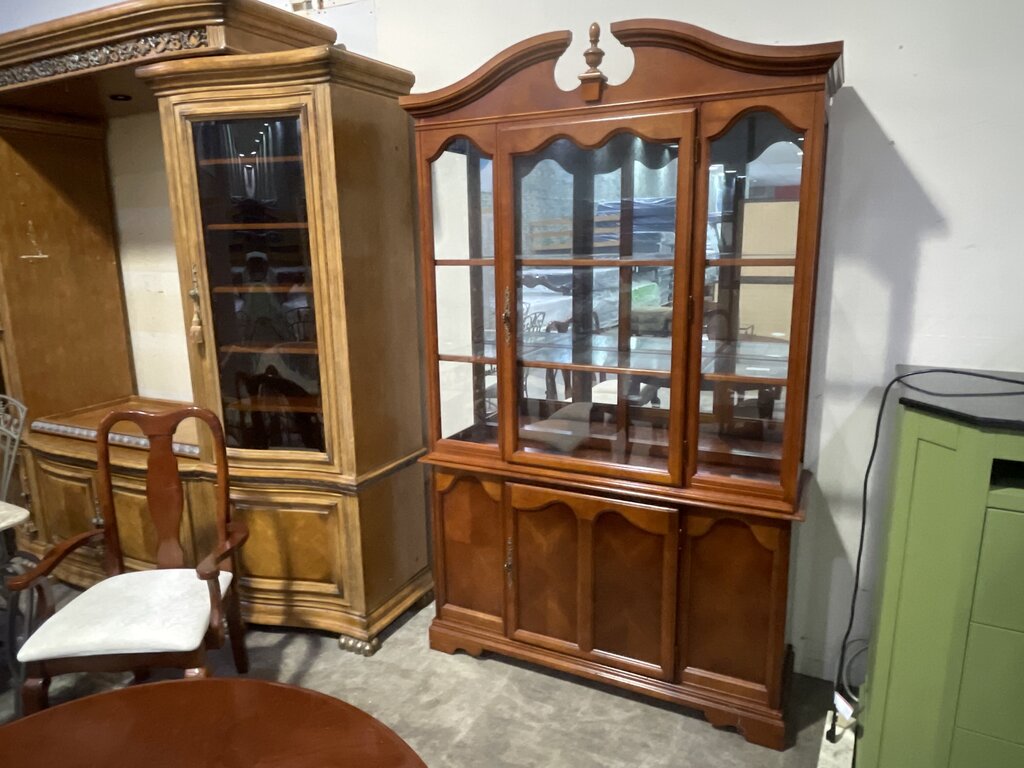 83621 - Cherry China Hutch 57x17x84