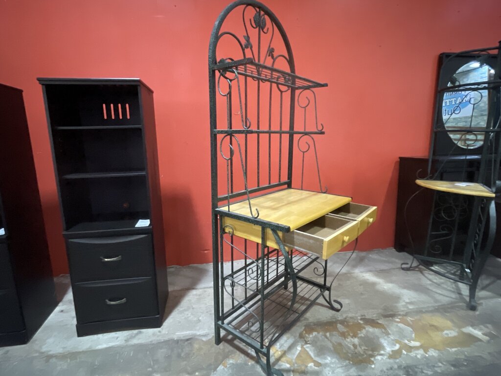 83624 - Bakers Rack 31x19x78