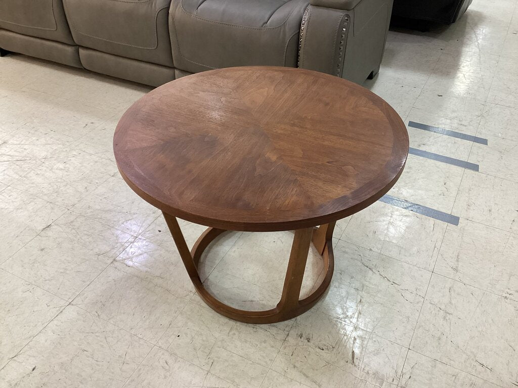 83659 - Lane Rhythm Mid Century Round Multi Purpose Table 28x21