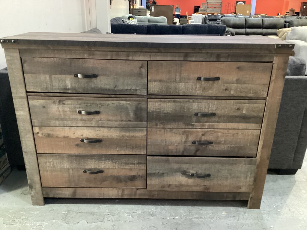 83774 - Ashley Trinell Dresser 62x16x43